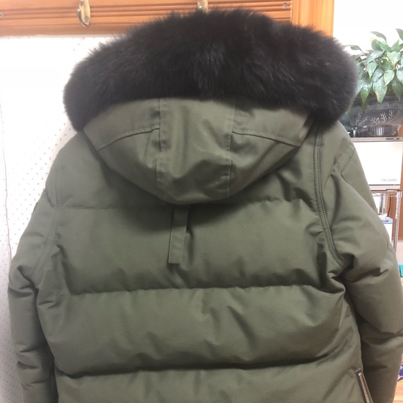 Moose Knuckle Jacket w/ Fur trim and Hood, worn 1x - Picture 7 of 8